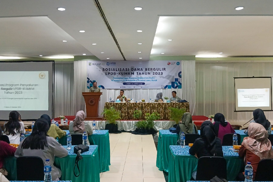 Herman Khaeron dan LPDB-UMKM Sosialisasikan Dana Bergulir kepada Milenial