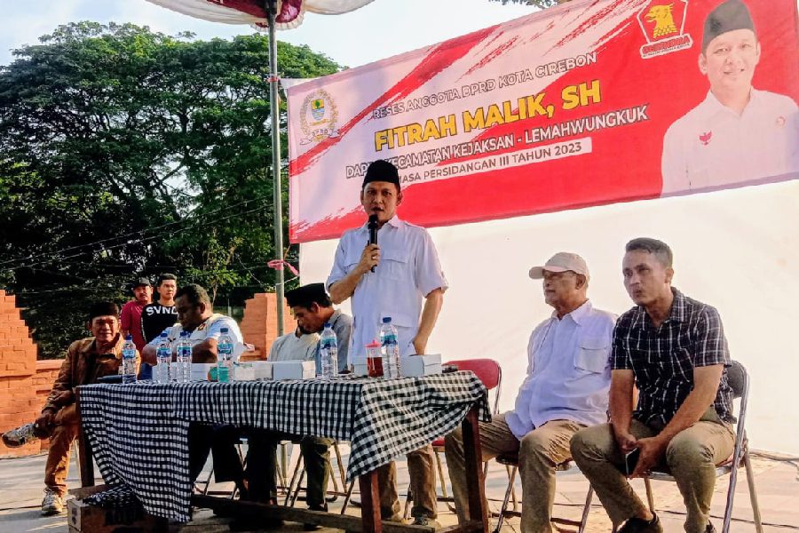 Warga RW 01 Pesisir Selatan Apresiasi Kontribusi Fitrah Malik