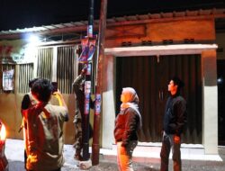 Bawaslu Kota Cirebon Tertibkan APK/APS yang Melanggar