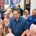 Kader Demokrat Antusias Sambut Kedatangan SBY di Cirebon