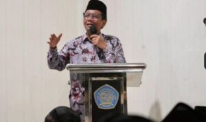 Mahfud MD Ajak Para Santri Berpartisipasi dalam Pemilu 2024