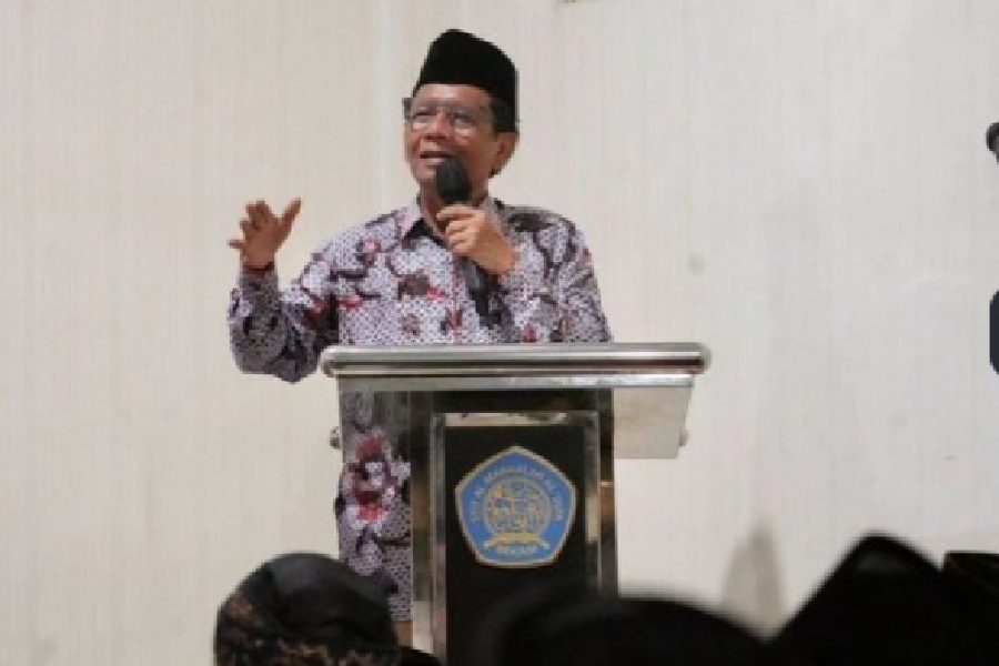 Mahfud MD Ajak Para Santri Berpartisipasi dalam Pemilu 2024