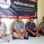 Panwascam Lemahwungkuk Lakukan Pengawasan Logistik Pemilu 2024