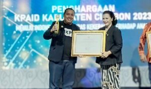 QMS Partner dan LKBH Bibit Raih Penghargaan KPAID Kabupaten Cirebon