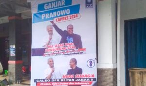 Baliho Caleg DPR RI Ini Curi Perhatian Warga
