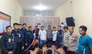 Polresta Cirebon Amankan Puluhan Remaja Bersenjata Tajam