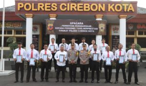 Sebanyak 69 Personel Polres Cirebon Kota Dapat Penghargaan