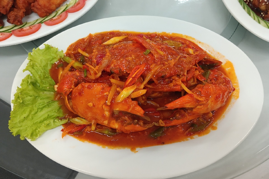Makan di Lucky Elephant Seafood Bisa Dapat Motor 250 CC