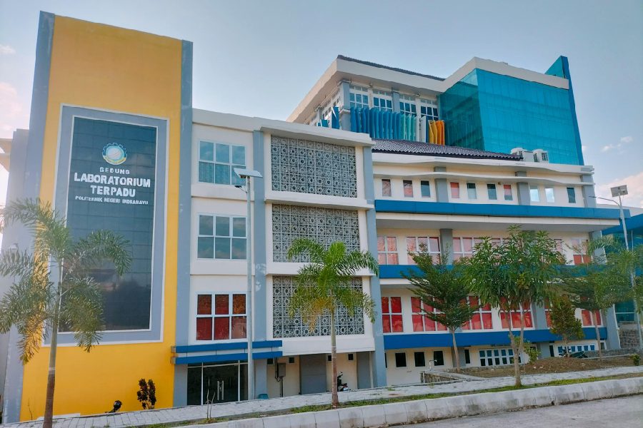 Polindra Buka Penerimaan Mahasiswa Baru Jalur UTBK-SNBT dan SNBP