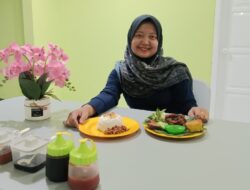 Menikmati Ayam Kampung Kedai Aim Klayan yang Empuk dan Gurih