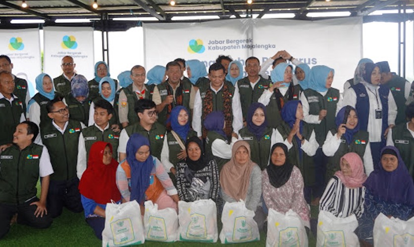 Pengukuhan Pengurus Baru, Jabar Bergerak Majalengka Gelar Baksos