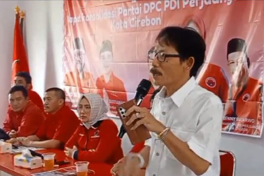 Prabu Diaz Daftar Kandidat Bacawalkot Cirebon Lewat PDIP