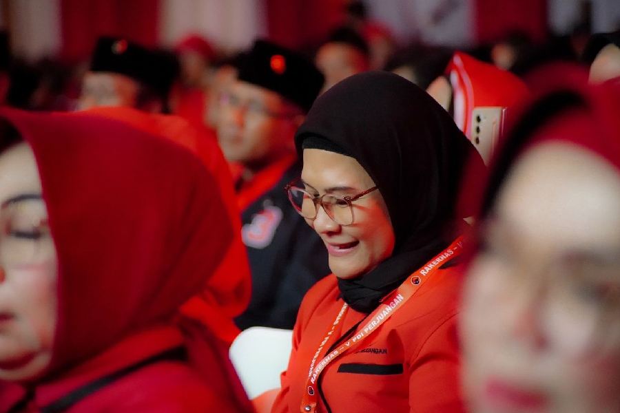 Bupati Indramayu Nina Agustina Sukseskan Rakernas V PDIP