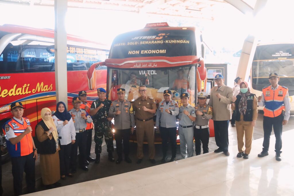 Pj Wali Kota Monitoring Ramp Check di Terminal Harjamukti