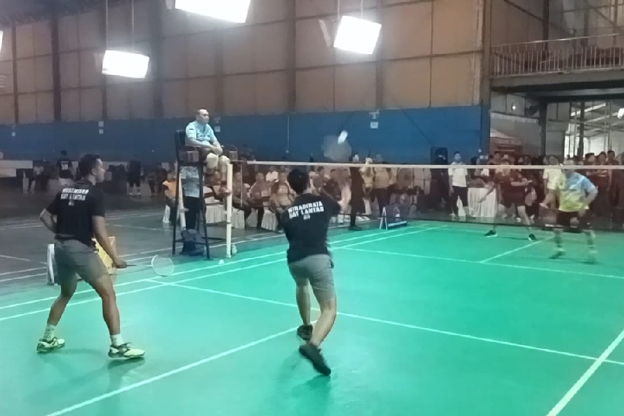 Polres Cirebon Kota Gelar Turnamen Badminton Hari Bhayangkara ke-78
