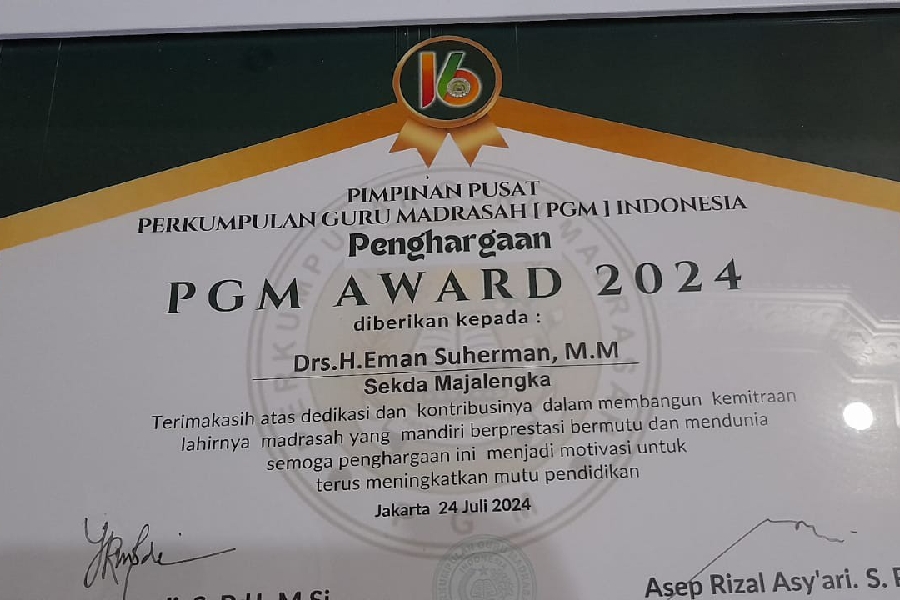 Eman Suherman Raih PGM Award 2024