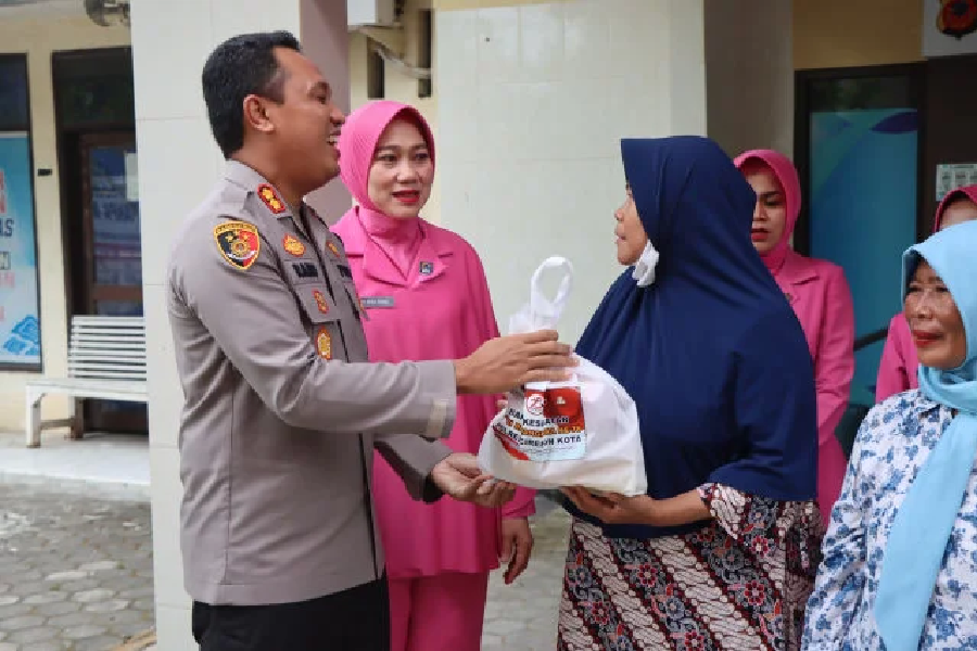 Polres Cirebon Kota Gelar Bakti Kesehatan dan Penanganan Stunting