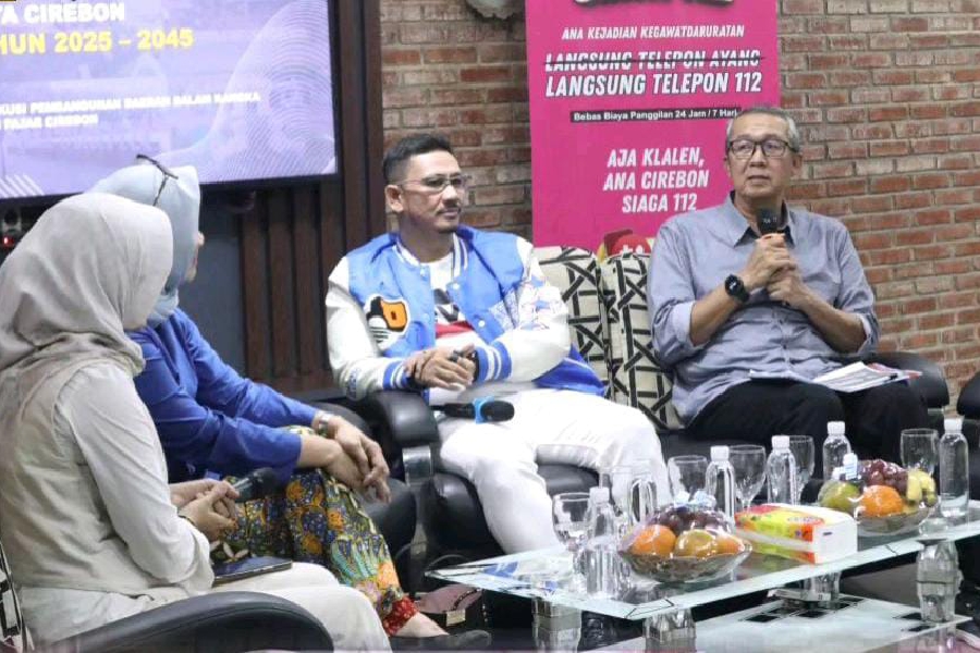 Anggota DPRD Diskusi Pembangunan Kota Cirebon