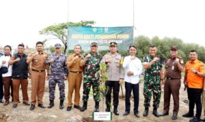 Ketua DPRD Dukung Karya Bakti Pembersihan Sungai dan Penanaman Pohon