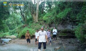 Ketua DPRD Kota Cirebon Tinjau Curug Kedung Bunder