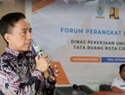 Komisi II HadiriFPD DPUTR Kota Cirebon