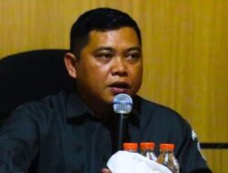Bawaslu Majalengka Imbau Paslon Bersihkan APK pada Masa Tenang