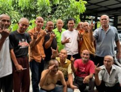 Menang Real Count Pilwalkot Cirebon, Relawan Idola Cukur Gundul