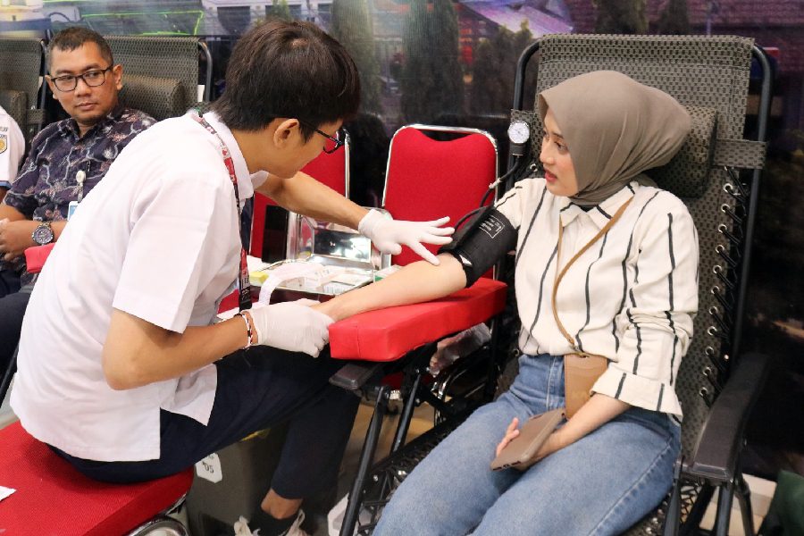 Daop 3 Cirebon bersama PMI Adakan Donor Darah untuk Kemanusiaan