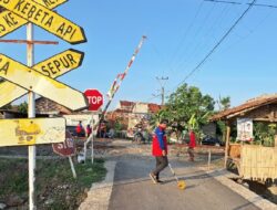 KAI Cirebon bersama BTP Jabar Monitoring Perlintasan Sebidang