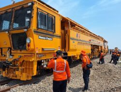 Tingkatkan Keselamatan Perjalanan KA, Daop 3 Ganti Material Prasarana