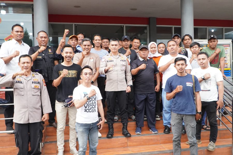 Kapolres Cirebon Kota dan Wartawan Online Bangun Sinergi Positif