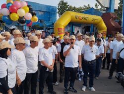 Puluhan Ribu Peserta Ikuti Jalan Sehat Dies Natalis ke-64 UGJ