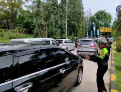 Volume Kendaraan Meningkat, Satlantas Polres Ciko Pastikan Lalin Tol Terkendali