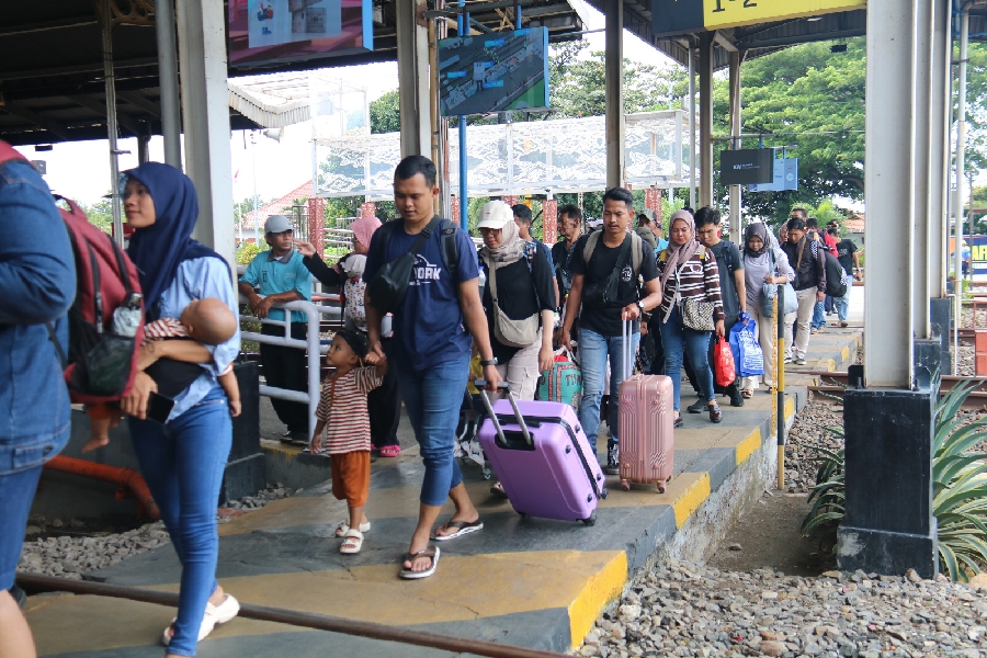 Sebanyak 18 Ribu Tiket KA Angkutan Lebaran Sudah Dipesan
