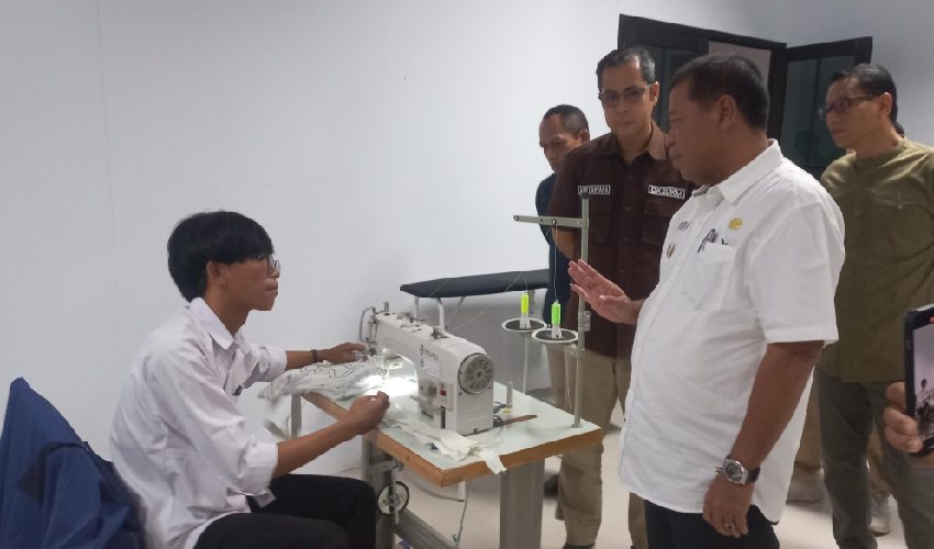 Bantu pencaker, Bupati Majalengka launching Balai Latihan Kerja.
