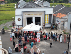 Berkah Ramadan, PMPLand Group Bagikan 1.800 Paket Sembako Murah