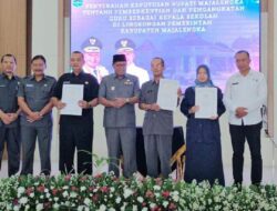 Bupati Majalengka Lantik Puluhan Kepala Sekolah