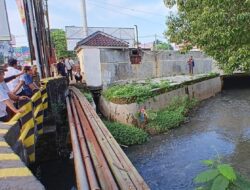 Komisi II Desak Pemkot Cirebon Tertibkan Bangli yang Tutupi Drainase