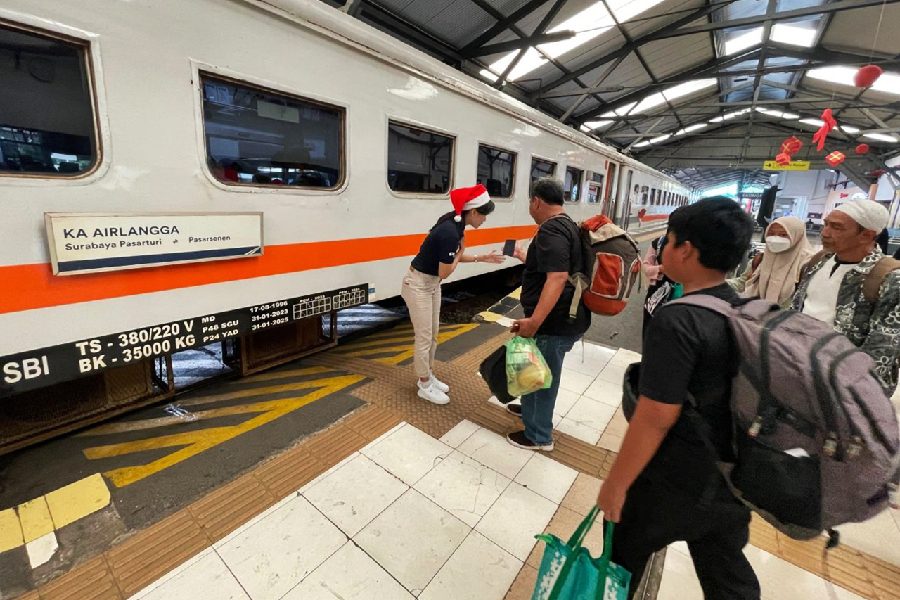Tarif Kereta Api Terjangkau Masih Tersedia