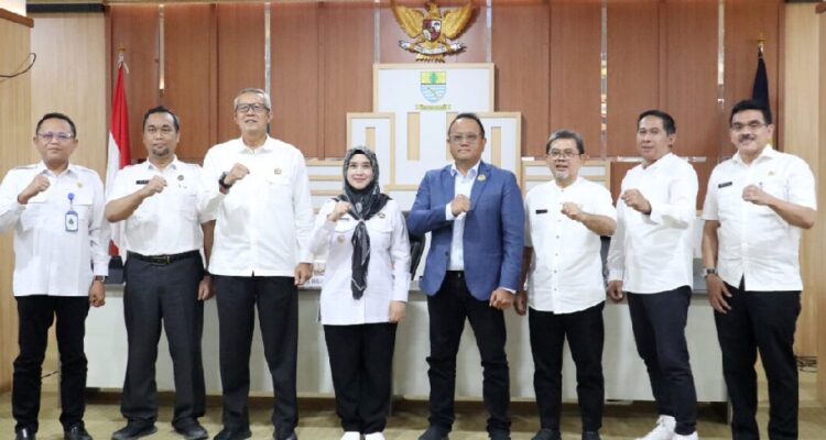 DPRD Kota Cirebon Beri Catatan Kritis terhadap RPJMD 2025–2029