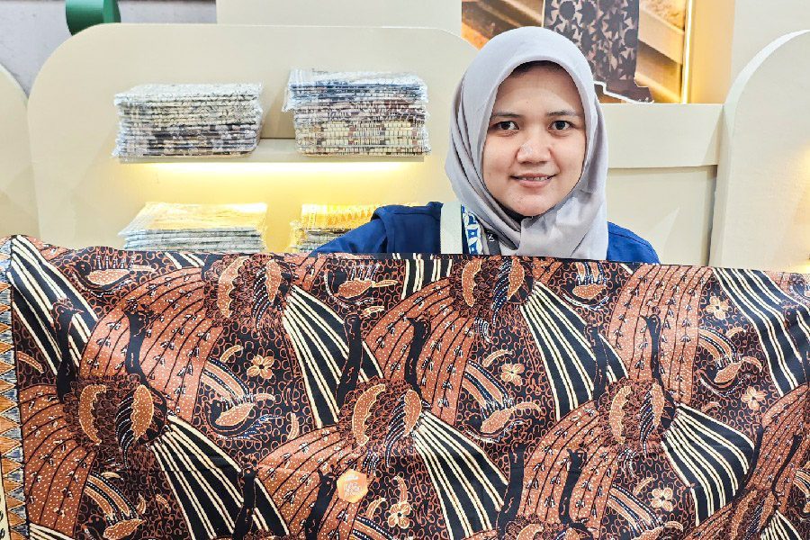 Dimas Batik Andalkan Lilin dan Tradisi di Tengah Arus Modernisasi