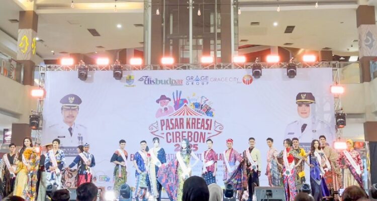 Finalis Jaka Rara 2025 Tampil Memukau dengan Balutan Batik Samida