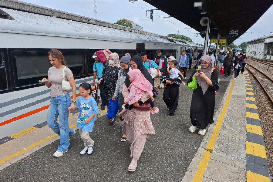 KAI Daop Cirebon 3 Catat Lonjakan Penumpang pada Awal 2025