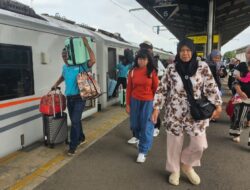 KAI Tawarkan Tiket Murah Kereta Ekonomi Jarak Jauh, Ini Syaratnya