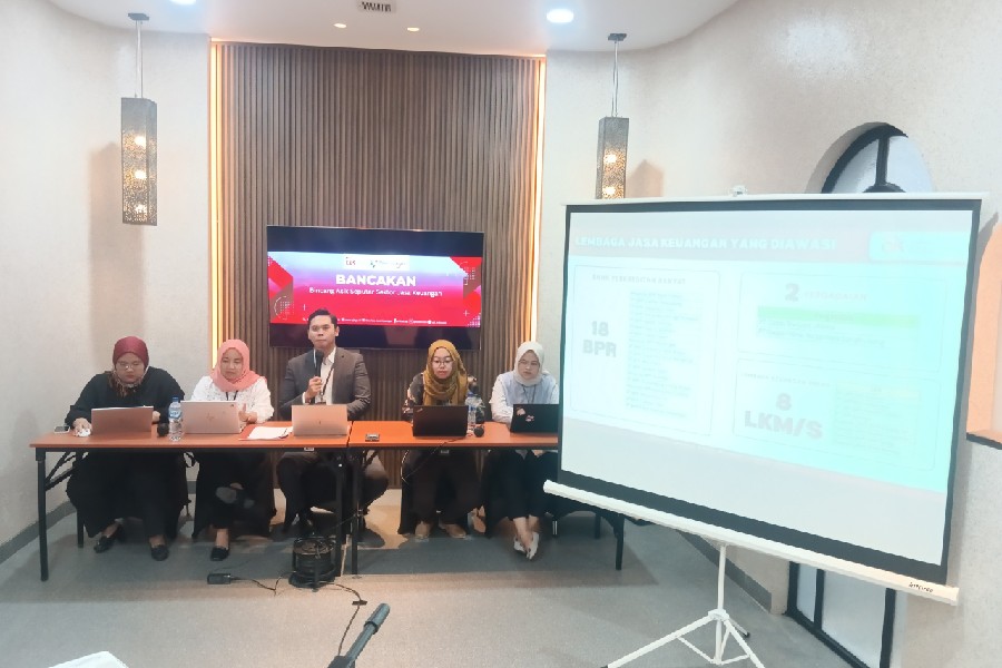 Kinerja BPR Ciayumajakuning Tumbuh, Bank Umum Melemah