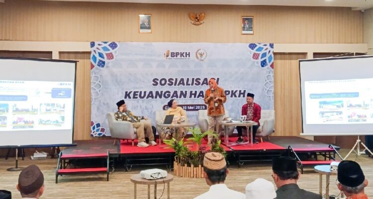 Selly Andriany Gantina Soroti Masalah Kloter dan Layanan Haji 2025