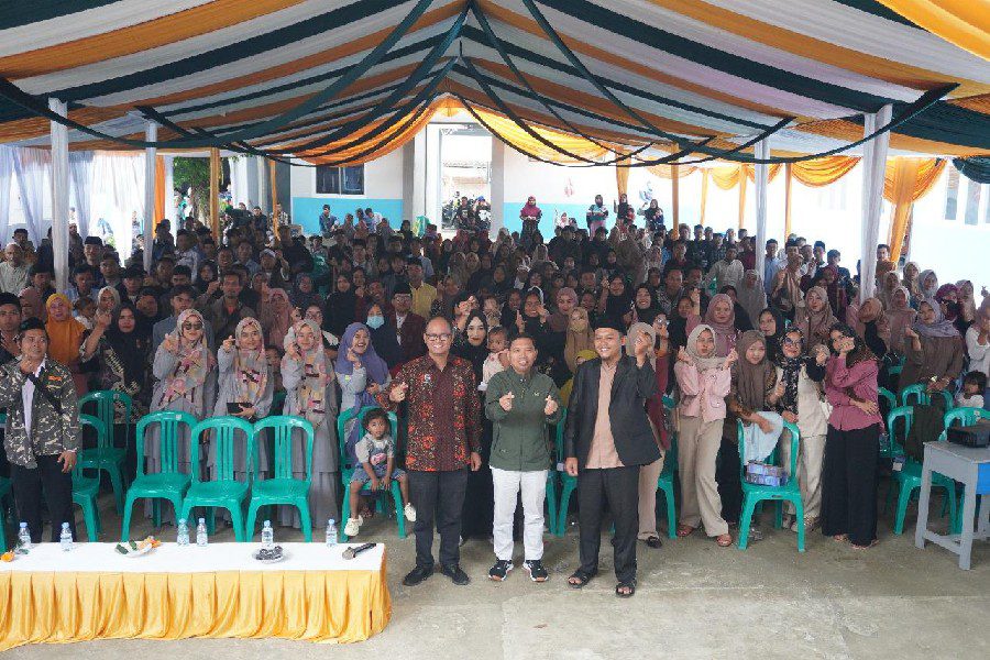 DPR RI dan BGN Gaungkan Program MBG di Ponpes Sukabumi