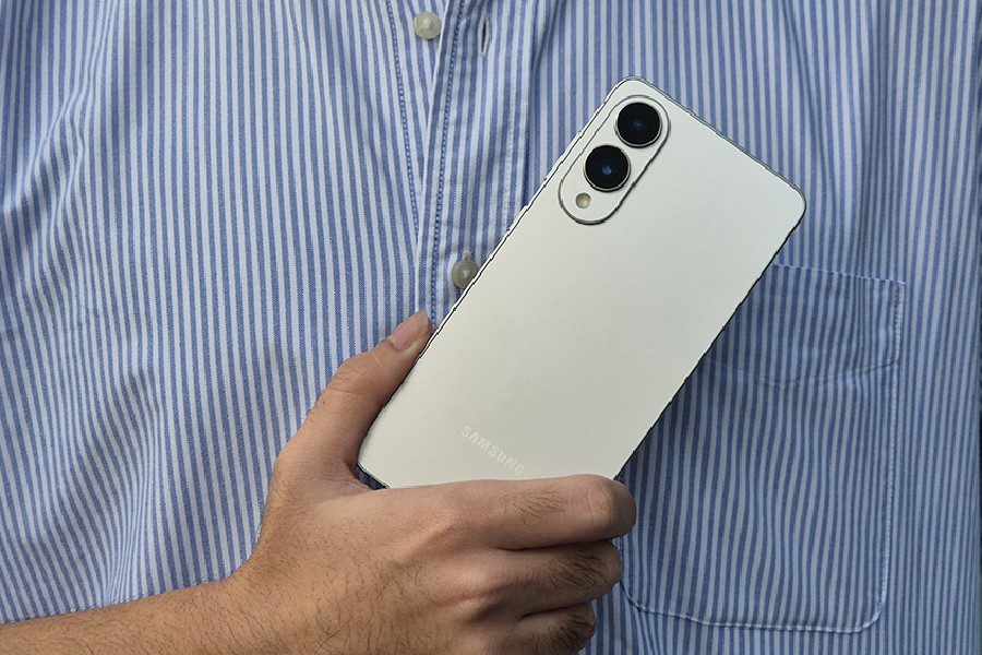 Galaxy S25 Edge, Smartphone Canggih untuk Gaya Hidup Produktif