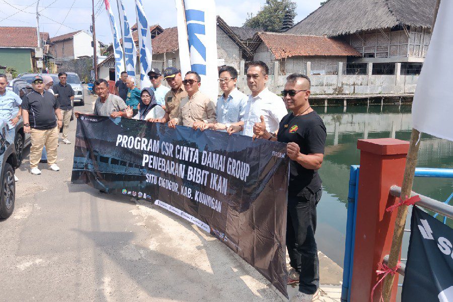 PT Cinta Damai Putra Bahagia Tebar Ribuan Ikan Nila Kuningan