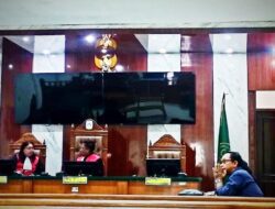 Alan Wari Gugat Panitia Pilwu, Tuntut Rp1,5 M dan Jadi Kuwu Pabedilanwetan